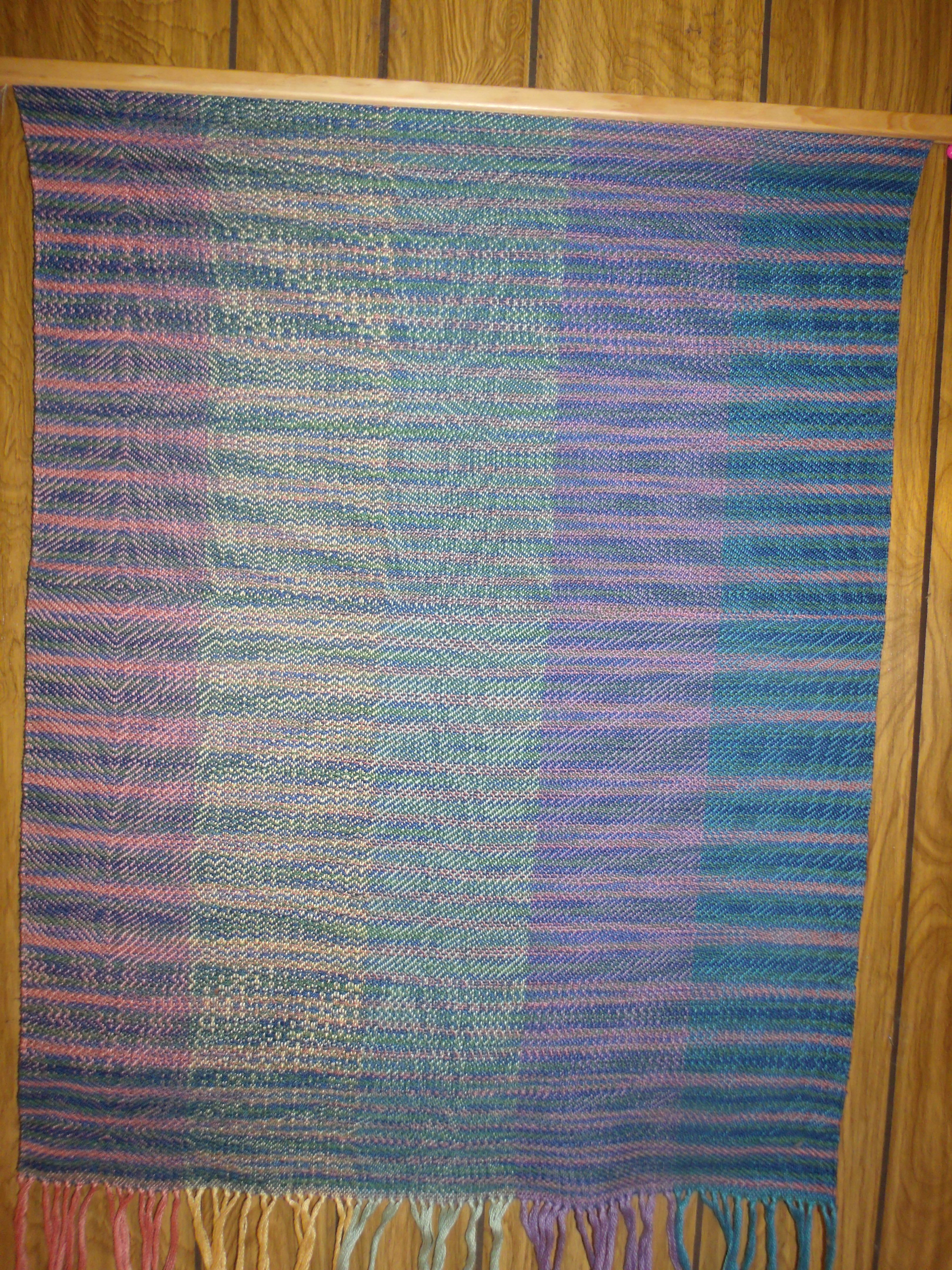 Twill Gamp weft face with space dyed yarn